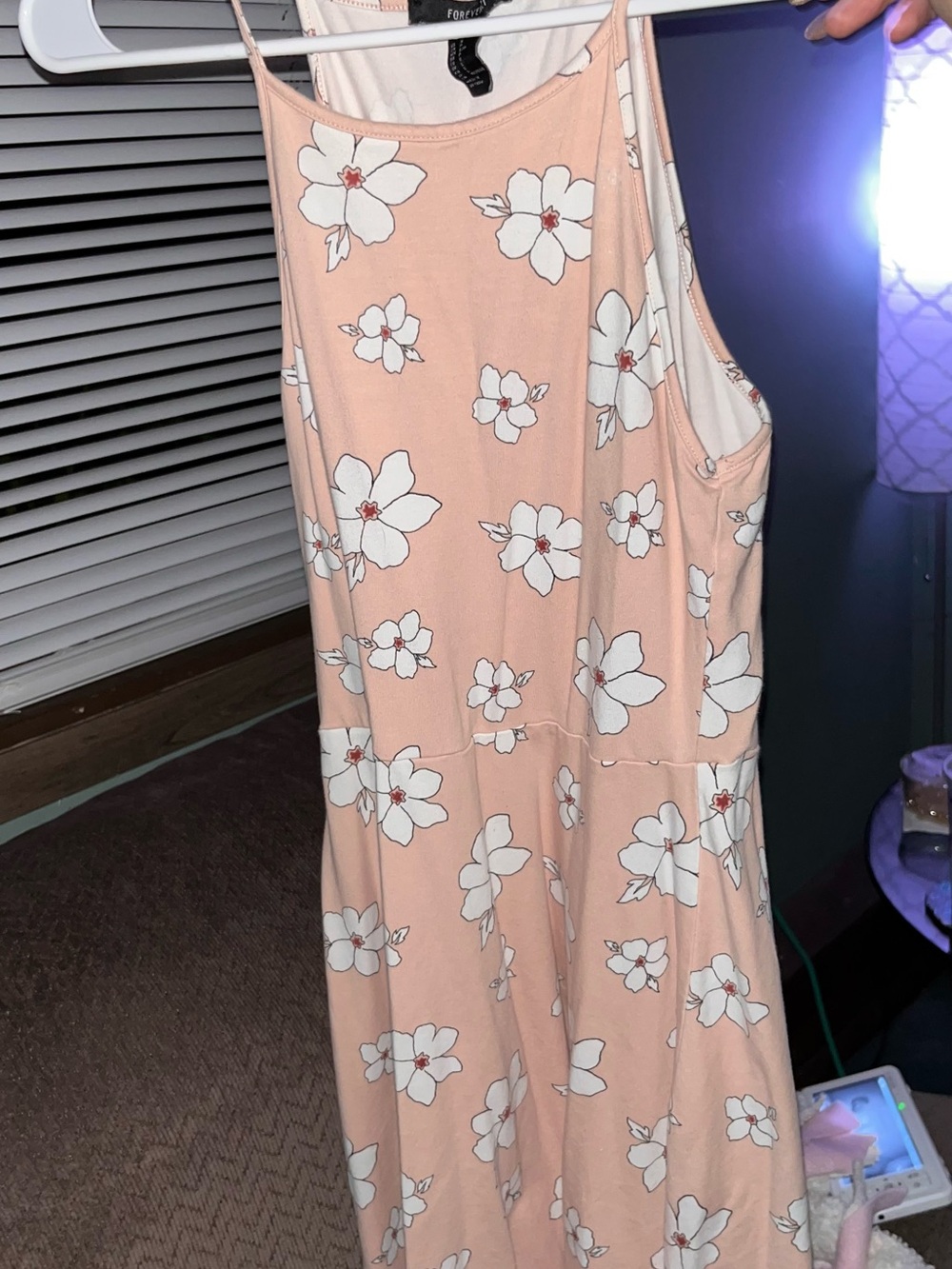 Forever 21 Peach Floral Spaghetti-Strap Nightgown